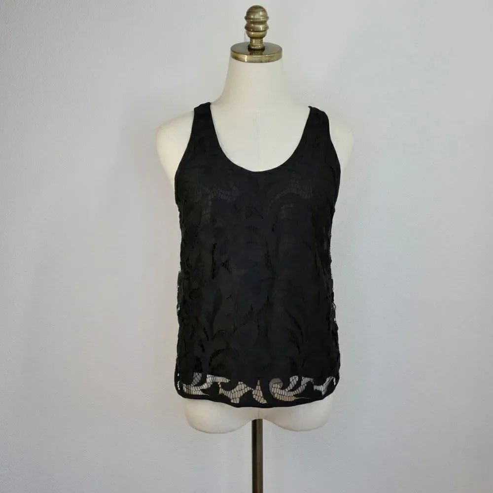 Milly Lace Tank - Picture 12 of 12